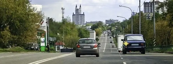 Дорожная ситуация к вопросу 8 билета ПДД №16