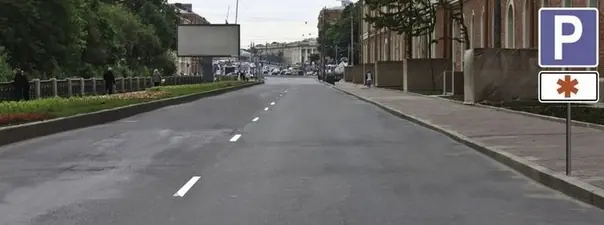 Дорожная ситуация к вопросу 4 билета ПДД №22