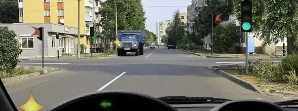 Дорожная ситуация к вопросу 13 билета ПДД №30
