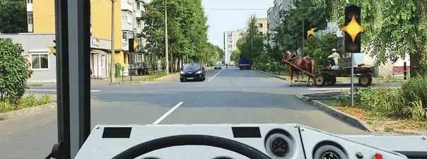 Дорожная ситуация к вопросу 14 билета ПДД №30