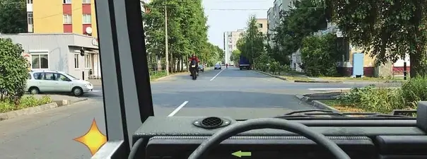Дорожная ситуация к вопросу 14 билета ПДД №33
